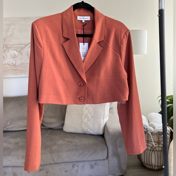 WeWoreWhat Cropped Blazer in Clay - Picture 4 of 8